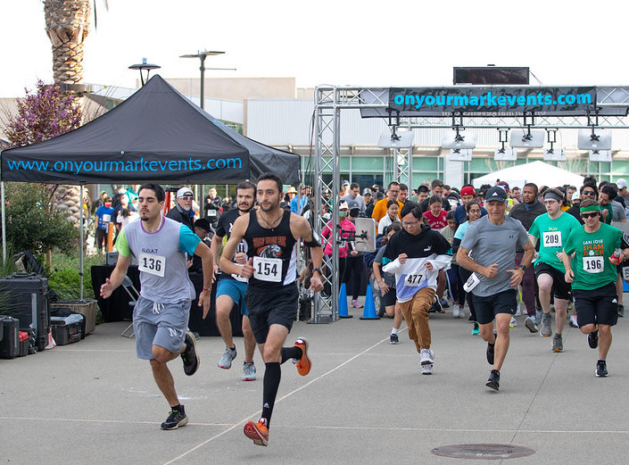 Crowd of 5k participants.